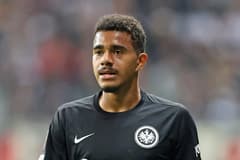 Angar Knauff in action for Eintracht Frankfurt.