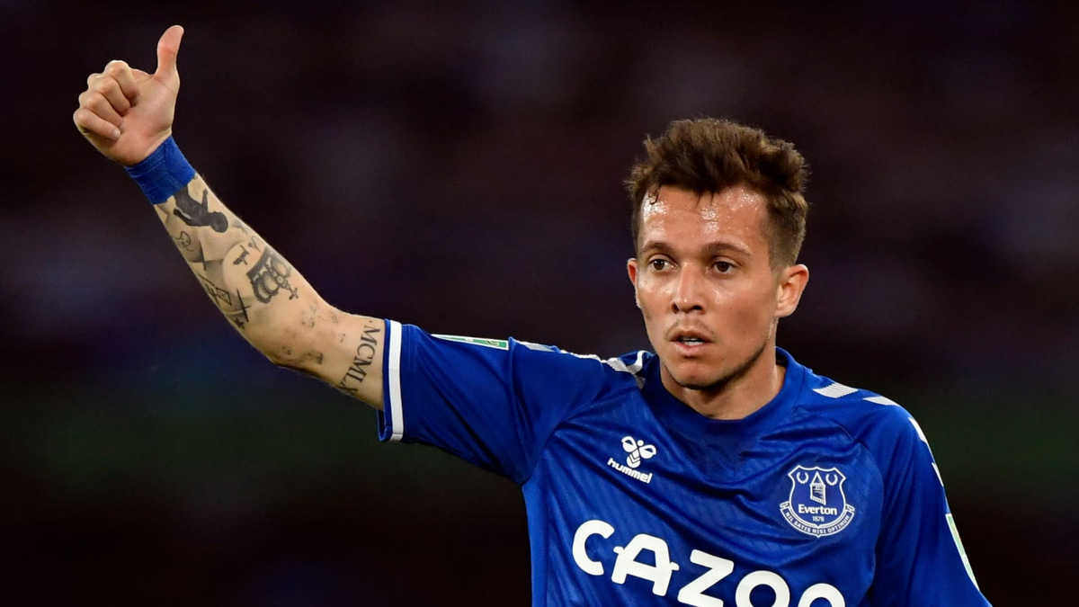 Everton transfer news: Ancelotti confirms possible Torun and Bernard departures