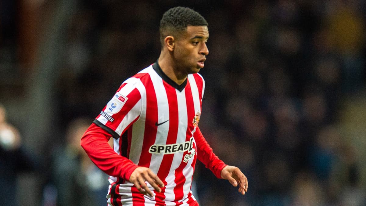 Man Utd loanee Amad Diallo in action with Sunderland.