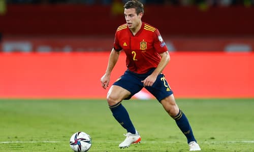 Chelsea's Cesar Azpilicueta has been linked to Barcelona