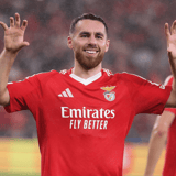 Orkun Kökçü, Benfica