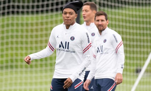 Kylian Mbappe and Lionel Messi at PSG training