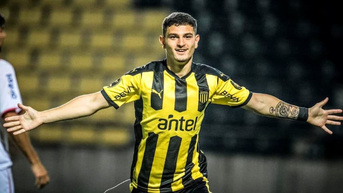 Agustin Alvarez