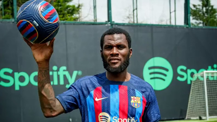 Kessie is down the pecking order at Barcelona