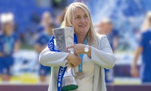 Emma Hayes will leave Chelsea for the USWNT
