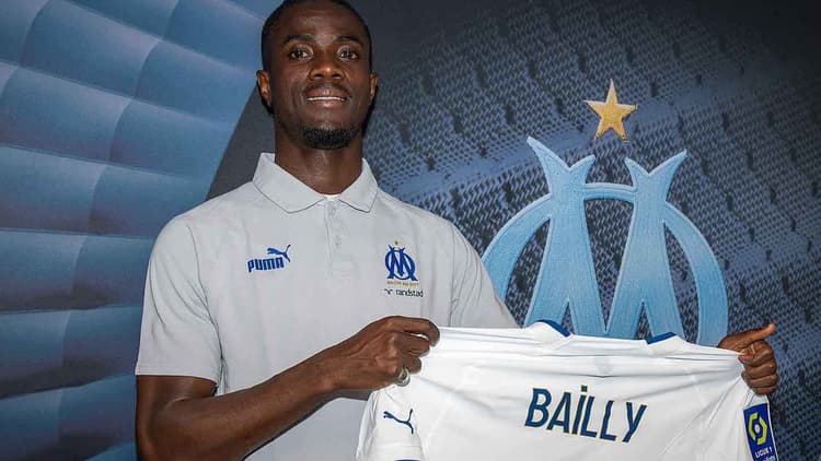 Eric Bailly joined Marseille on loan in 2022