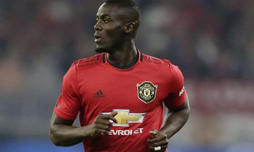 Solskjaer confirms Man Utd are set to offer Bailly new contract