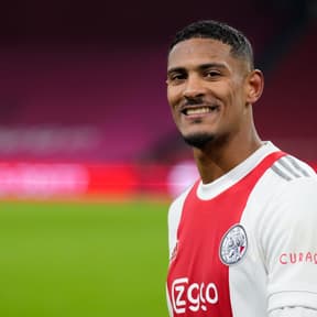 Haller, Nunez or Calvert-Lewin? Five forwards who could transfer to Man Utd this summer