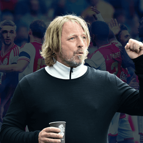 De felbegeerde Oranje-international die Ajax koste wat het kost moet behouden