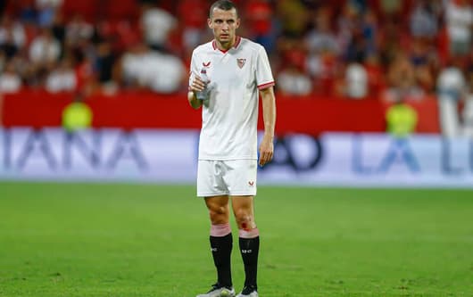 Sevilla komt met verrassende mededeling over toekomst Oussama Idrissi