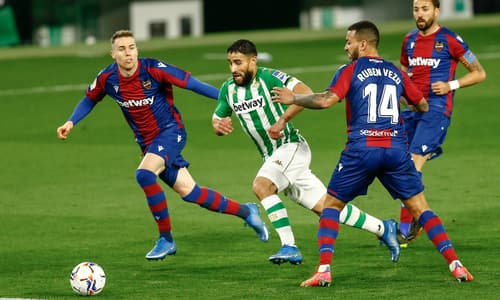 Arsenal transfer target Fekir: Better than Odegaard