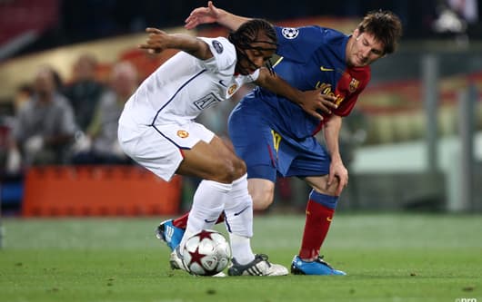 Anderson battles Lionel Messi in the Champions League final