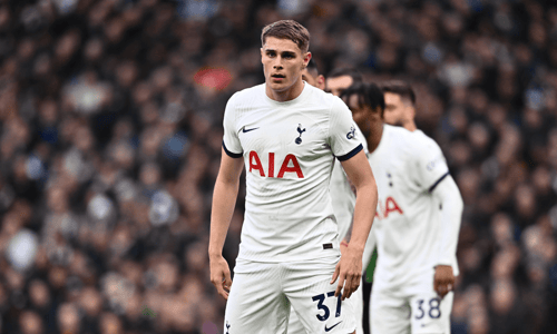 Micky van de Ven, Tottenham Hotspur