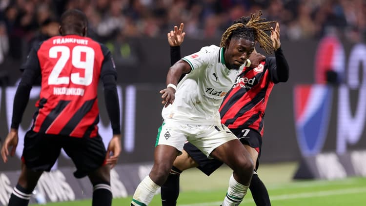Manu Kone in action against Eintracht Frankfurt