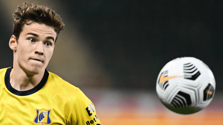 Andrey Langovich in actie namens FK Rostov