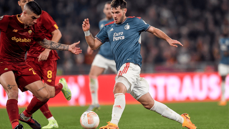 Santiago Giménez is een van de sterkhouders bij Feyenoord.