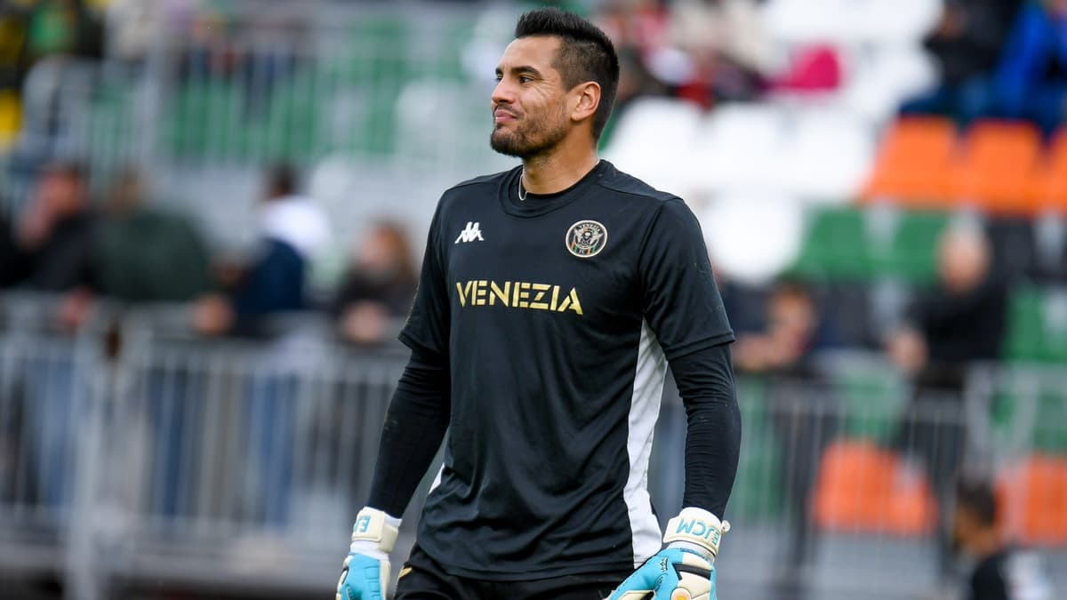 Sergio Romero, Venezia, 2022/23