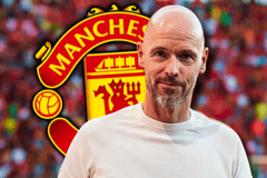 Erik ten Hag, Man Utd, smiling