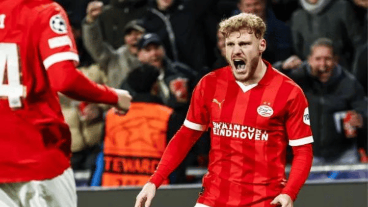 Yorbe Vertessen werd donderdag officieel gepresenteerd bij 1. FC Union Berlin.