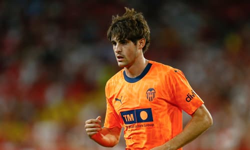 Javi Guerra, Valencia