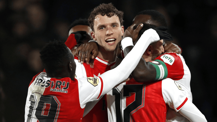 Mats Wieffer bezorgde Feyenoord een winst van ruim 30 miljoen euro met zijn transfer naar Brighton & Hove Albion.