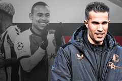 Robin van Persie, Igor Paixão, Matheus Martins