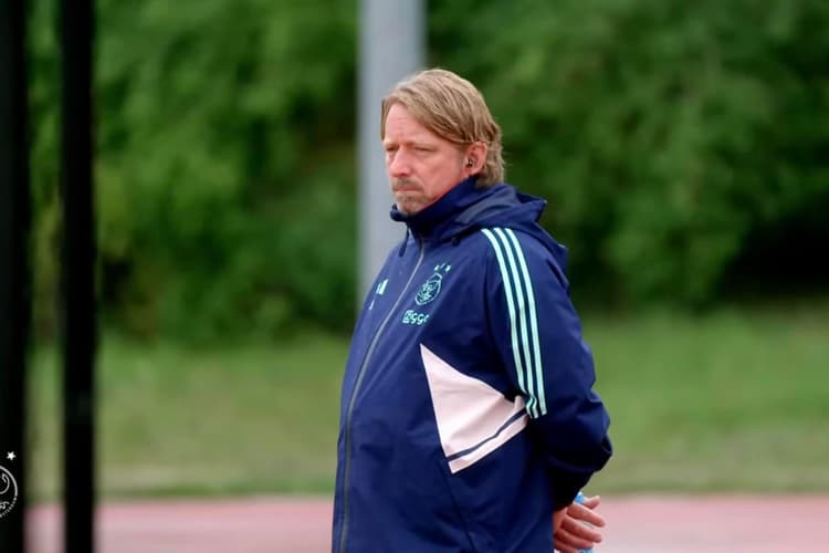 Sven Mislintat werd op 24 september door Ajax op straat gezet.