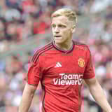 Donny van de Beek, Man Utd