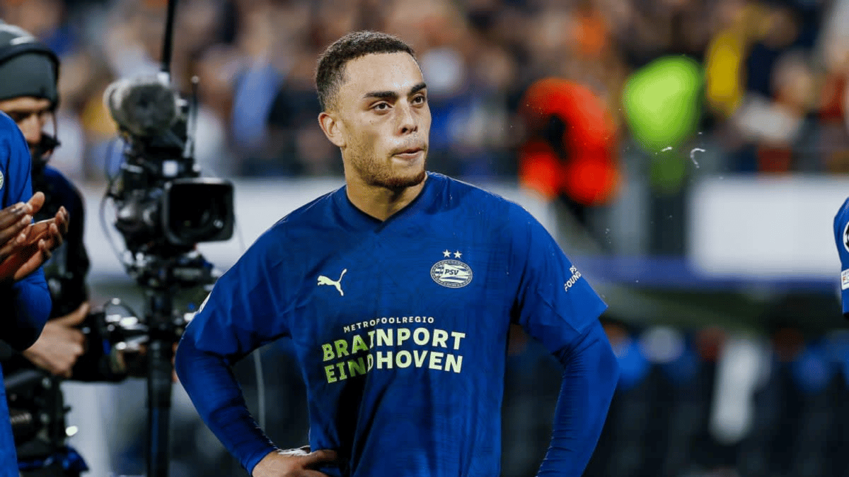 Sergiño Dest, PSV