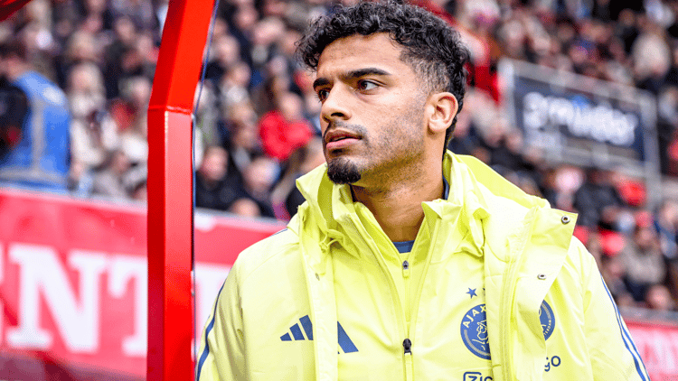 Owen Wijndal leek op een zijspoor te zitten bij Ajax