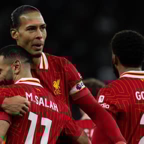 Salah and Van Dijk letting Liverpool down – Wayne Rooney 