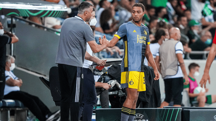 Marino Pusic moet de opvolger van Brian Priske worden bij Feyenoord.