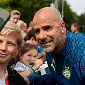 Bosz betreurt mislukte transfer: ‘Jammer dat hij niet voor PSV kiest’