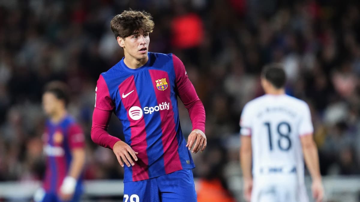 Marc Guiu, Barcelona, La Masia