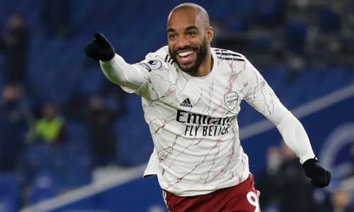 Alexandre Lacazette: Arteta rules out contract talks until the summer