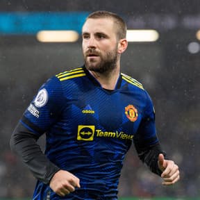 Shaw open to talks but Man Utd have NOT offered defender a new deal yet