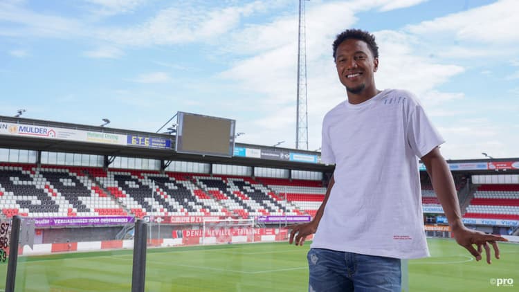 Jonathan de Guzmán is bij Sparta Rotterdam teruggekeerd op de Nederlandse velden.