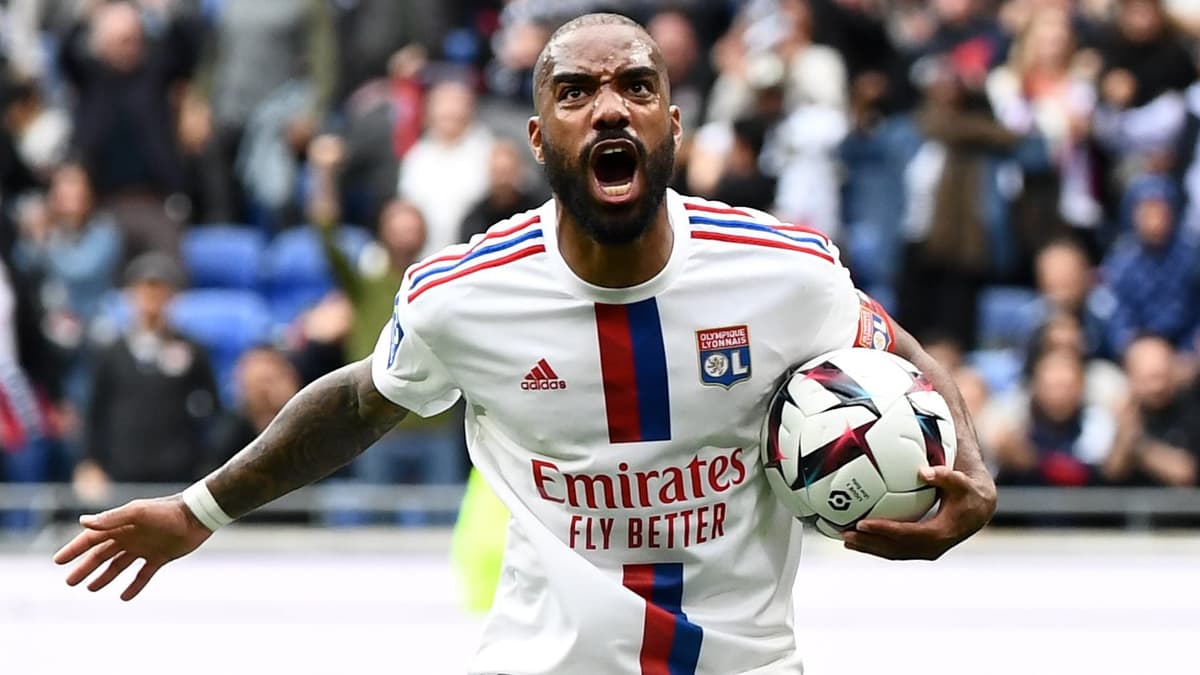 Alexandre Lacazette, Lyon, 2022-23
