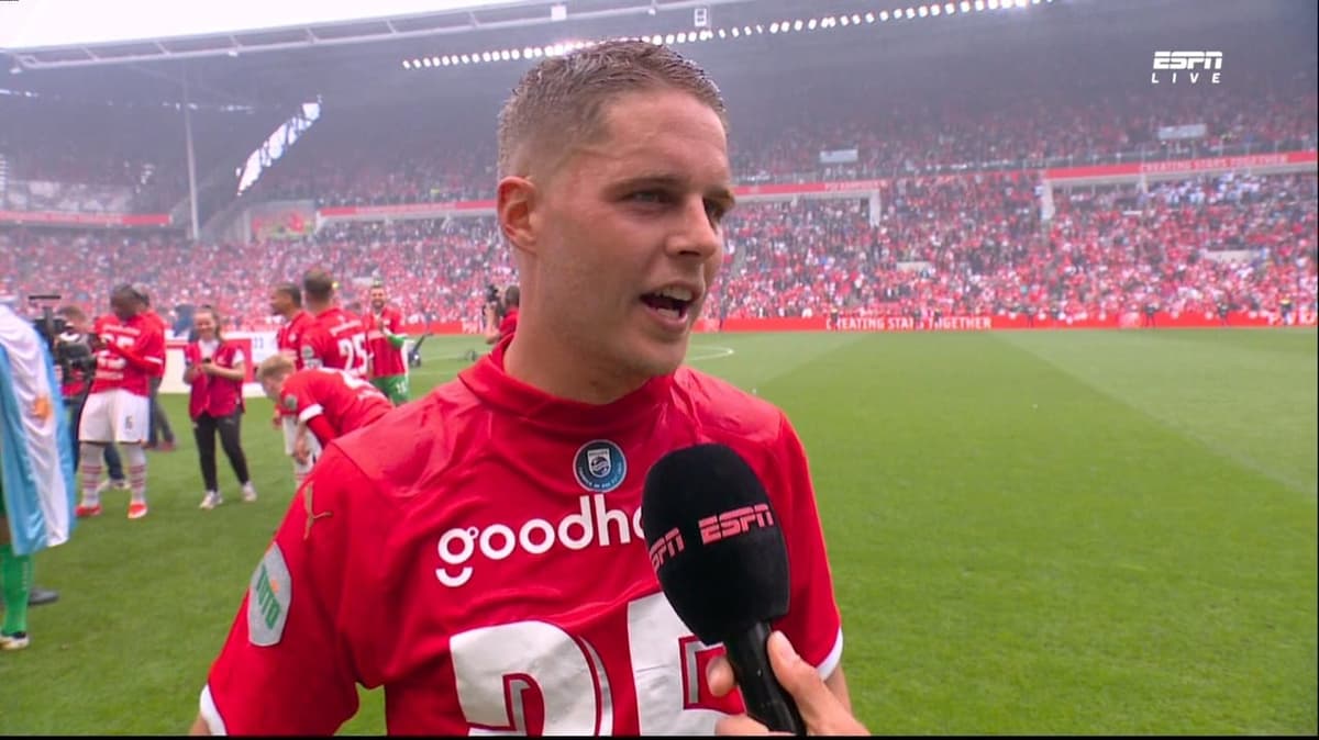 Joey Veerman, PSV