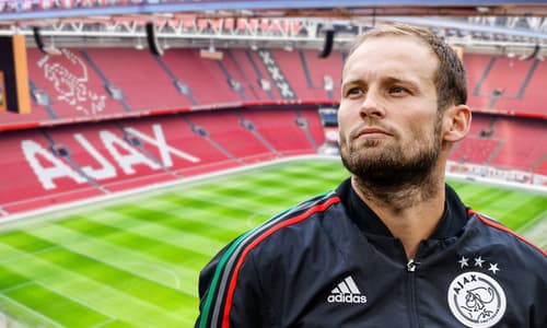 Blind zet deur naar rentree als voetballer bij Ajax wagenwijd open: 'Nog niet klaar'