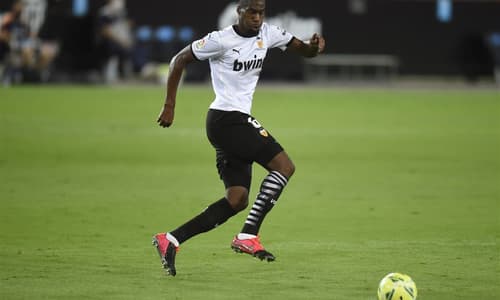 Kondogbia: How does Atletico’s new signing stack up against Thomas Partey?