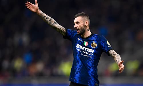 Marcelo Brozovic in Inter's Serie A match against Juventus.
