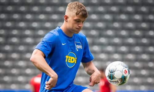 Who is Luca Netz? The record-breaking teenager on Bayern Munich’s radar