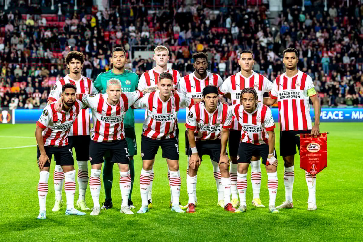 PSV-elftalfoto tegen Arsenal
