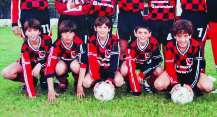 Lionel Messi at Newell’s Old Boys as a youngster (centre)