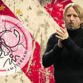 Topaankoop van Ajax volledig door het slijk gehaald: ‘Heeft hier geen knikker geraakt’ 