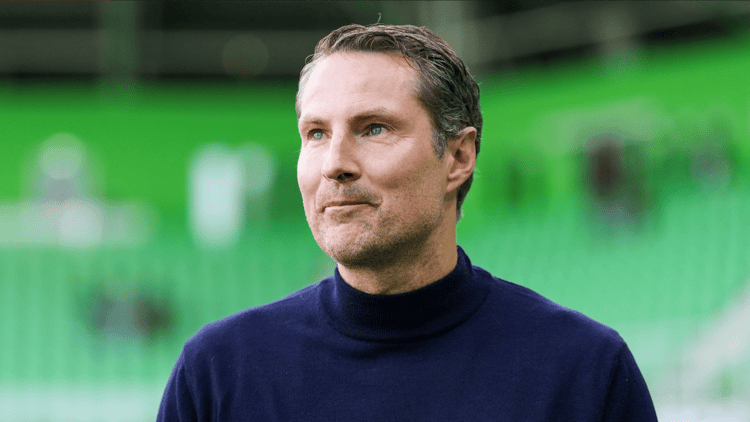 Brian Priske maakt tot nog toe weinig indruk als hoofdtrainer van Feyenoord.