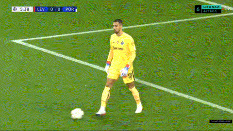 Diogo Costa's Champions League assist