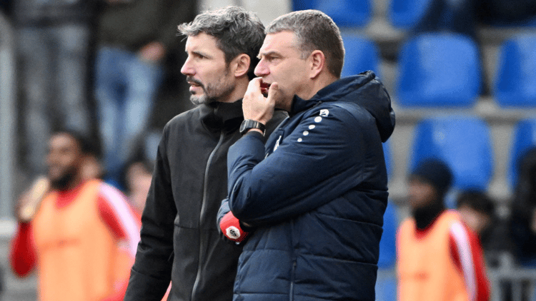 Mark van Bommel (links) met Andries Ulderink in hun periode bij Royal Antwerp.