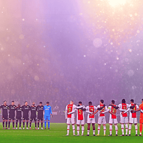 Cruciale weken en veel vraagtekens bij Ajax: ‘Hij zit in het casino’